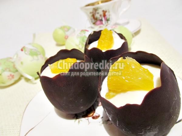 шоколадное яйцо со сметанным желе