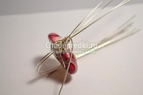 кольцо в технике wire wrap. Розовые оттенки