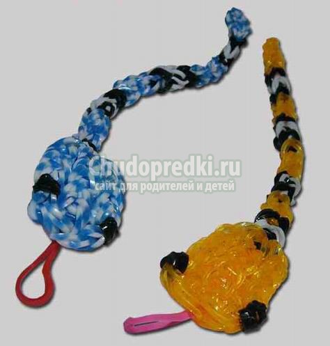 Змей из резинок: варианты плетения на станке и вилках