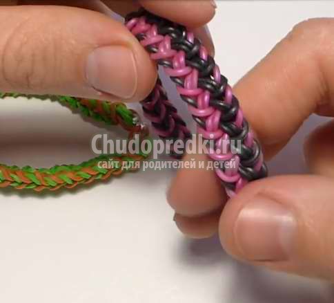 Простые способы плетения браслетов из резинок на станке