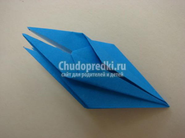 лилия из бумаги в технике оригами