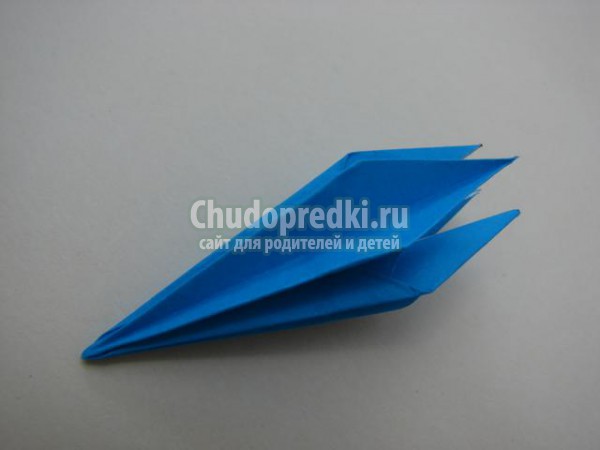 лилия из бумаги в технике оригами
