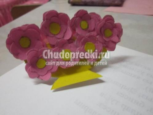 Объемные цветы из бумаги: описание схем и фото