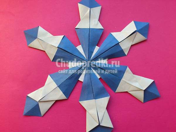 Снежинка  оригами