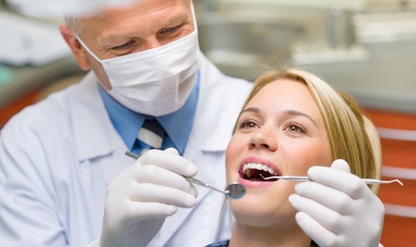 Медицинский центр «Здоровье» поможет решить проблемы с зубами